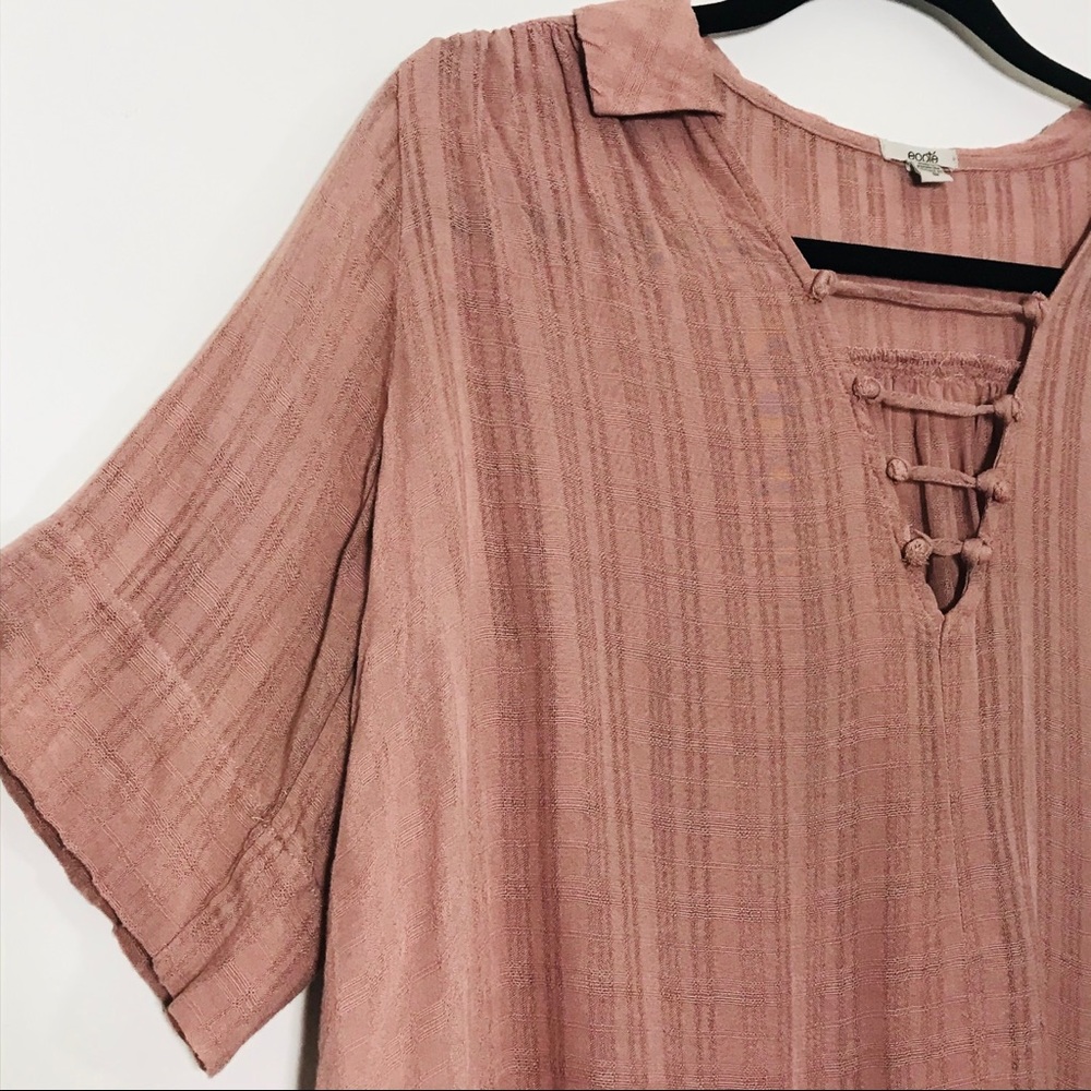 UO Ecote Oversized Flowy High-low Blouse SM [SOLD] - Picture 5 of 8